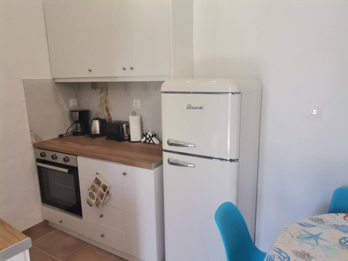 Blue Central Apt 10 Min To The Port/ Wash Machine Λαύριο Εξωτερικό φωτογραφία